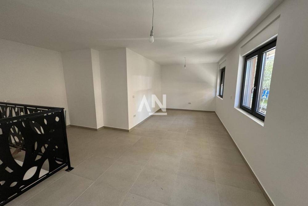 Glavna slika -Gročanska,  Lokal na prodaju, 47m2, 117.500€