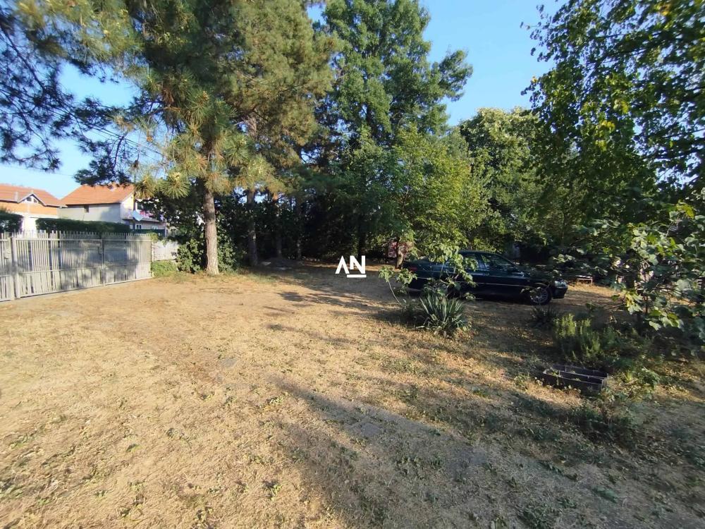 Glavna slika -Beogradska Plac na prodaju, Čukarica, Sremčica, 900.000€