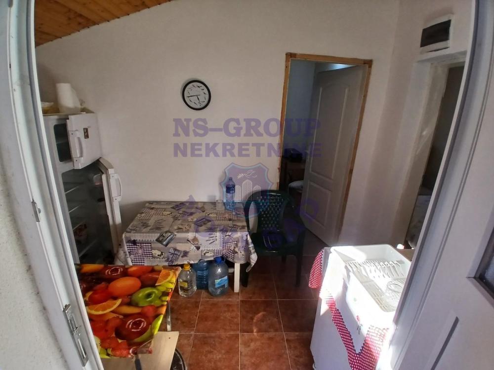 Slika 3 - Vrdnik, Četvorosoban stan na prodaju, 39m2, 60.000€