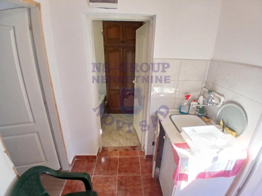 Slika 4 - Vrdnik, Četvorosoban stan na prodaju, 39m2, 60.000€