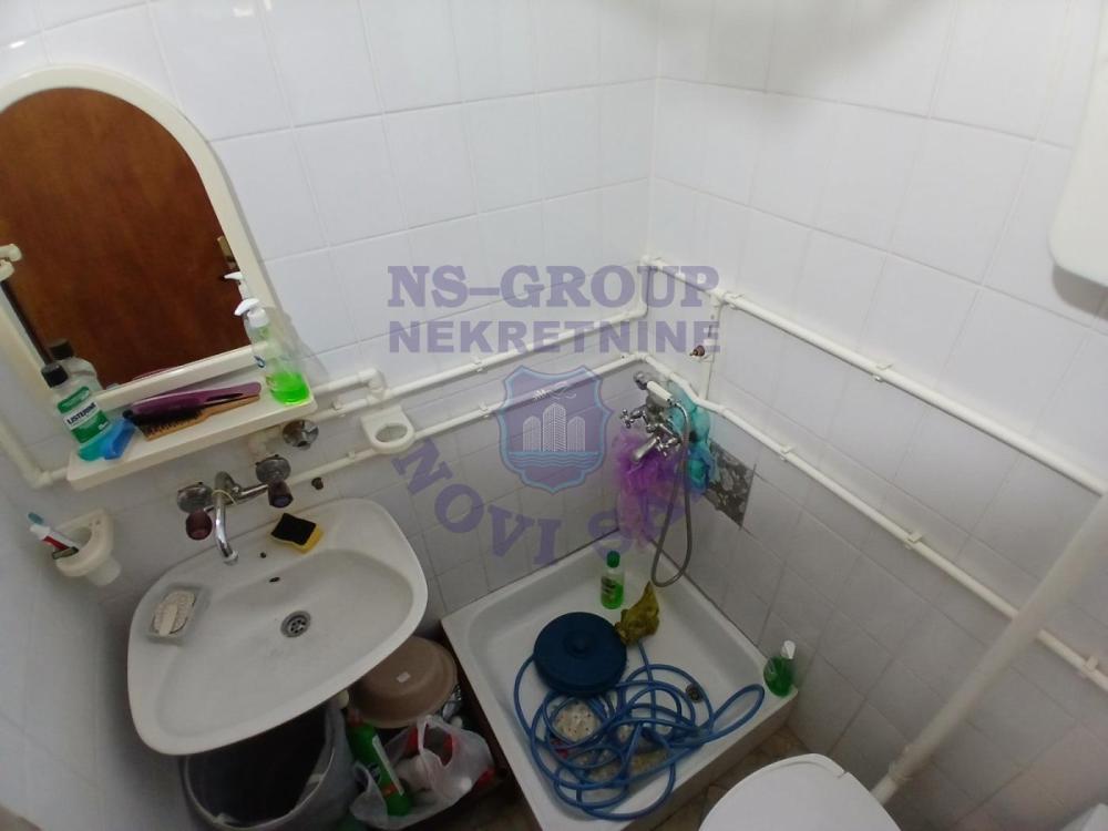 Slika 7 - Vrdnik, Četvorosoban stan na prodaju, 39m2, 60.000€
