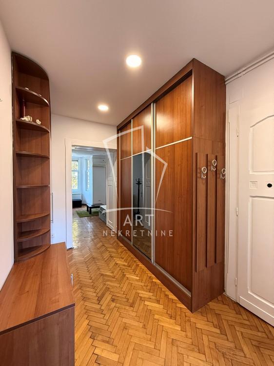Slika 5 - Resavska, Dvoiposoban stan za izdavanje, 86m2, 1.500€