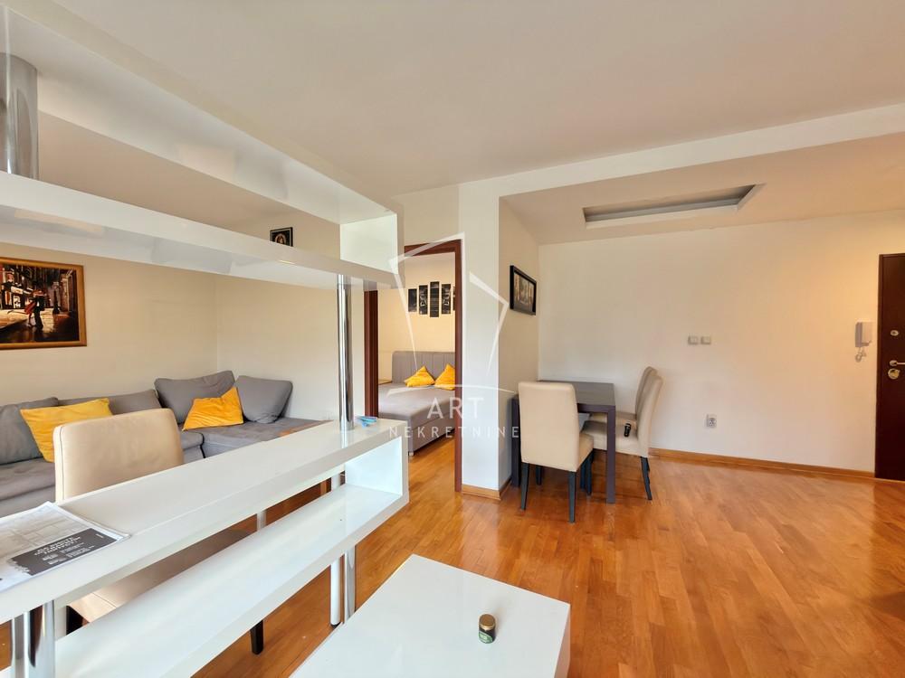 Slika 1 - Marka Oreškovića, Dvosoban stan na prodaju, 54m2, 216.000€