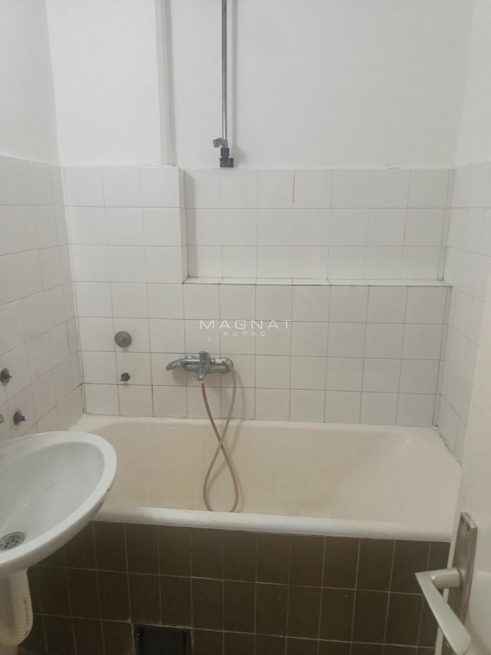Slika 5 - Vinogradski Venac, Jednoiposoban stan na prodaju, 50m2, 165.000€
