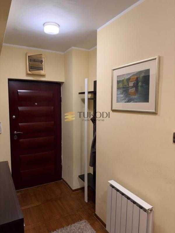 Slika 9 - Dvosoban stan za izdavanje, 75m2, 900€