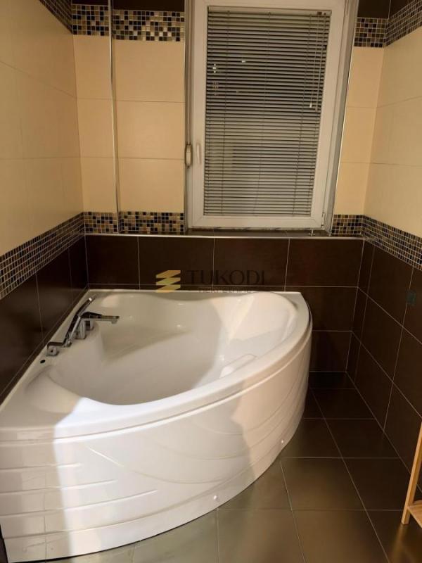 Slika 11 - Dvosoban stan za izdavanje, 75m2, 900€