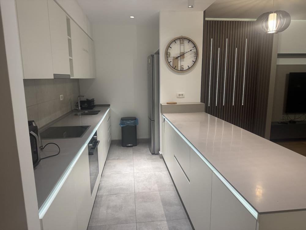 Slika 2 - Hercegovačka, Četvorosoban stan za izdavanje, 124m2, 4.000€