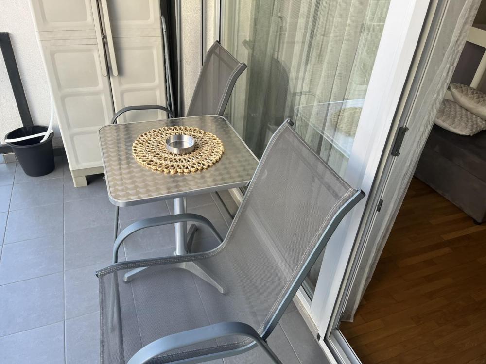 Slika 3 - Šumatovačka, Dvoiposoban stan za izdavanje, 60m2, 850€