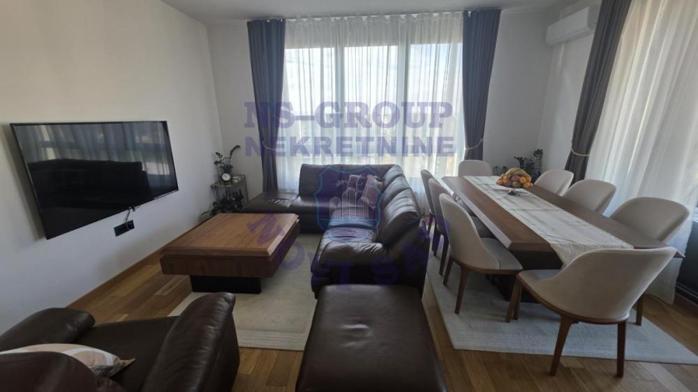 Slika 1 - Četvorosoban stan na prodaju, 91m2, 328.060€