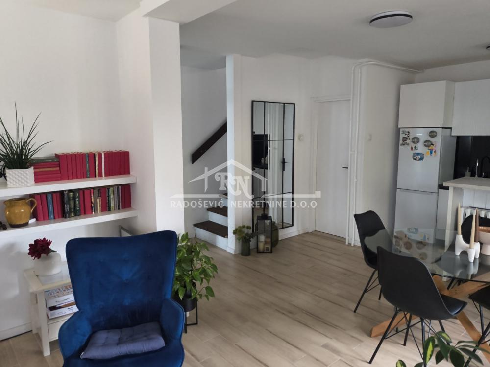 Slika 2 - Kralja Radoslava, Trosoban stan na prodaju, 85m2, 157.000€