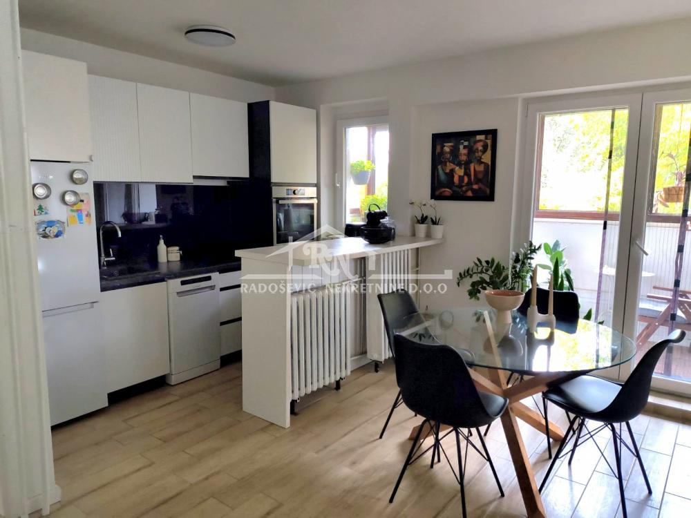 Slika 3 - Kralja Radoslava, Trosoban stan na prodaju, 85m2, 157.000€