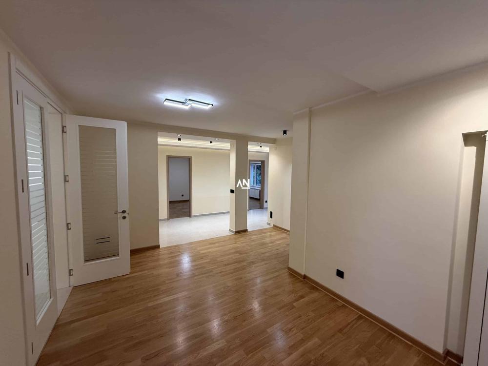 Glavna slika -Nikole Đurkovića, Četvorosoban stan na prodaju, 93m2, 300.000€