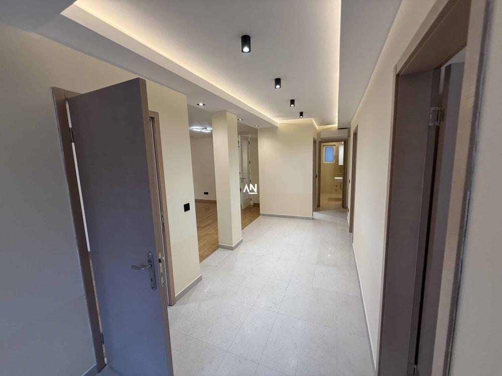 Slika 7 - Nikole Đurkovića, Četvorosoban stan na prodaju, 93m2, 300.000€
