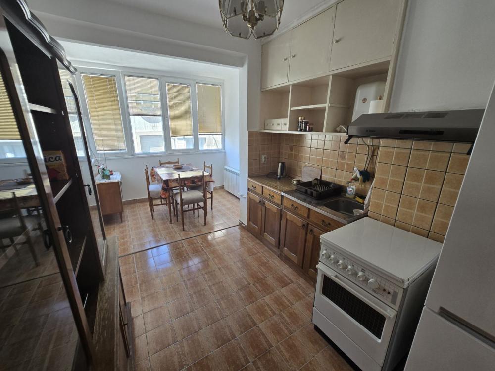 Slika 4 - Albanske spomenice, Dvosoban stan za izdavanje, 57m2, 650€