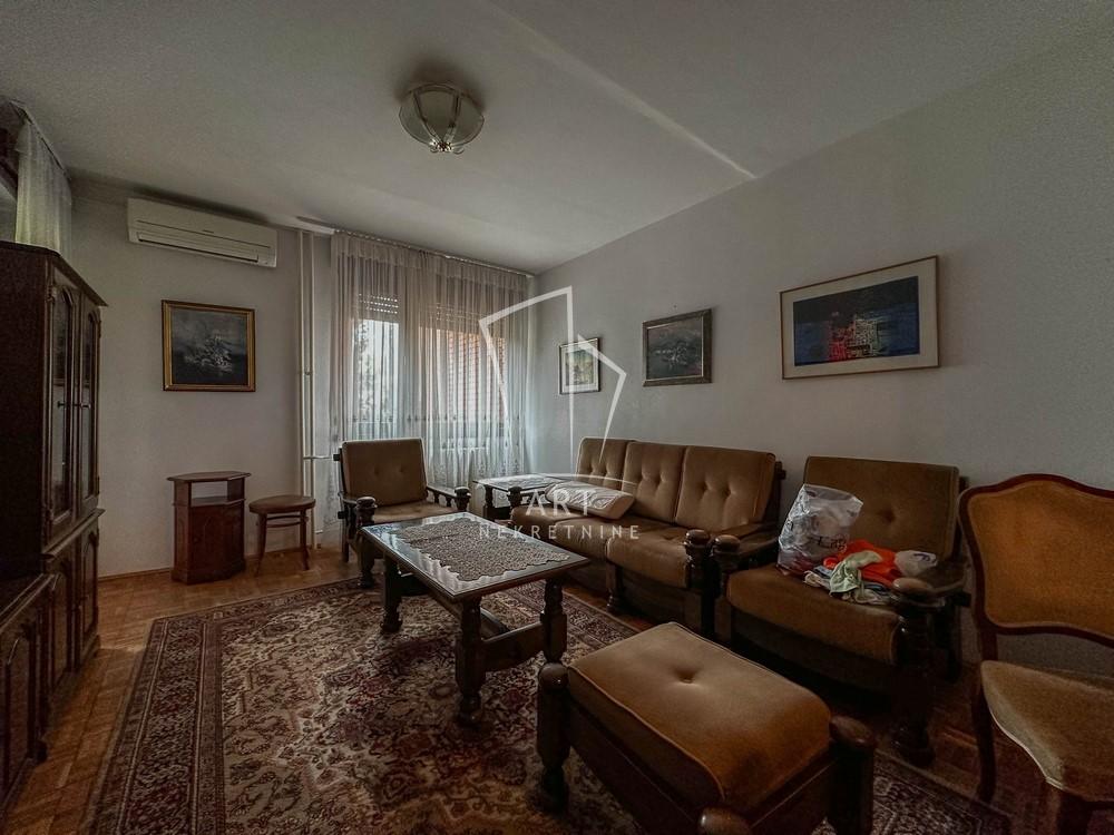 Slika 1 - Višnjički venac, Dvoiposoban stan za izdavanje, 58m2, 500€