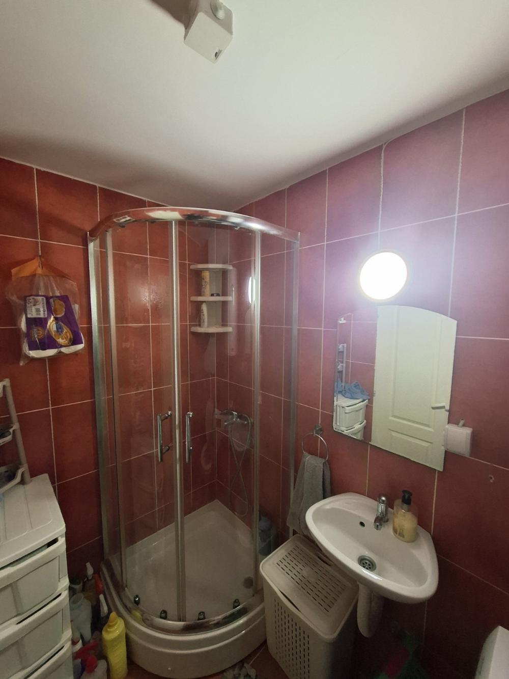 Slika 5 - Jednoiposoban stan za izdavanje, 51m2, 350€