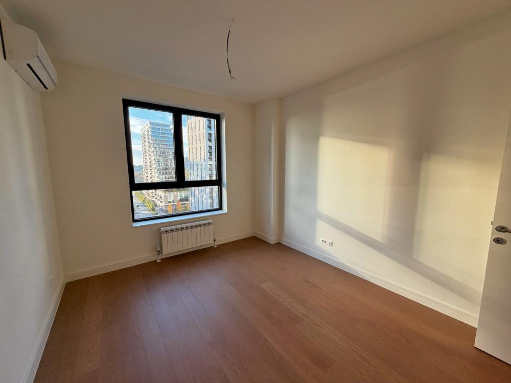 Slika 4 - Bulevar Vudroa Vilsona, Četvorosoban stan za izdavanje, 111m2, 2.500€