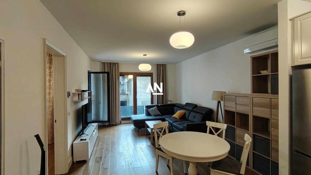 Slika 1 - Vojvode Milenka, Dvosoban stan za izdavanje, 55m2, 1.400€