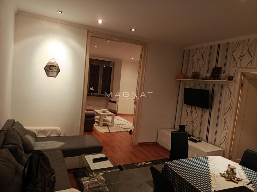 Glavna slika -Dvoiposoban stan na prodaju, 49m2, 194.000€