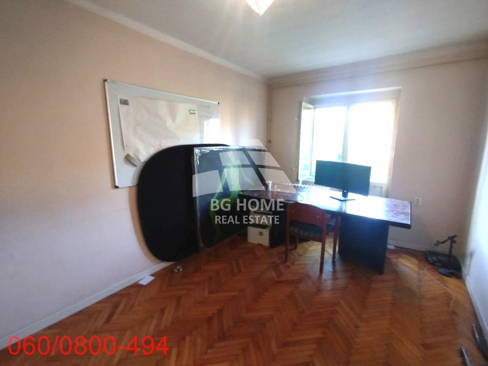 Slika 10 - General Ždanova, Trosoban stan na prodaju, 83m2, 297.000€
