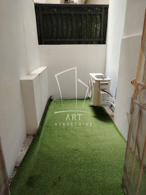 Slika 8 - Đuke Dinić, Jednosoban stan za izdavanje, 28m2, 500€