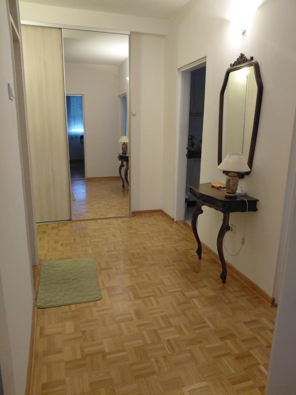 Slika 1 - Dvosoban stan za izdavanje, 57m2, 700€