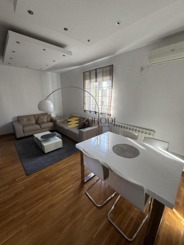Slika 6 - Dvoiposoban stan za izdavanje, 52m2, 800€