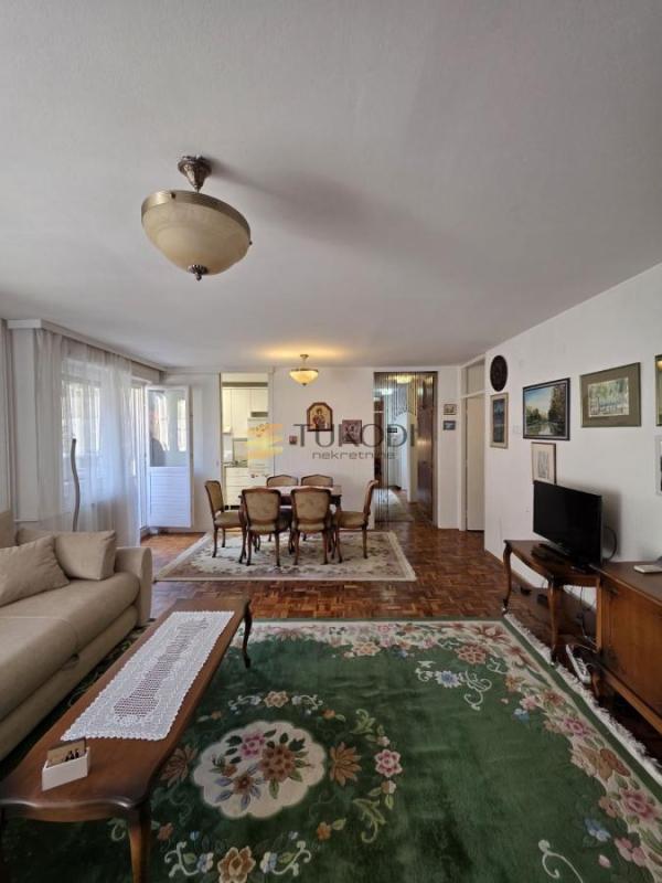 Slika 1 - Trosoban stan za izdavanje, 80m2, 650€