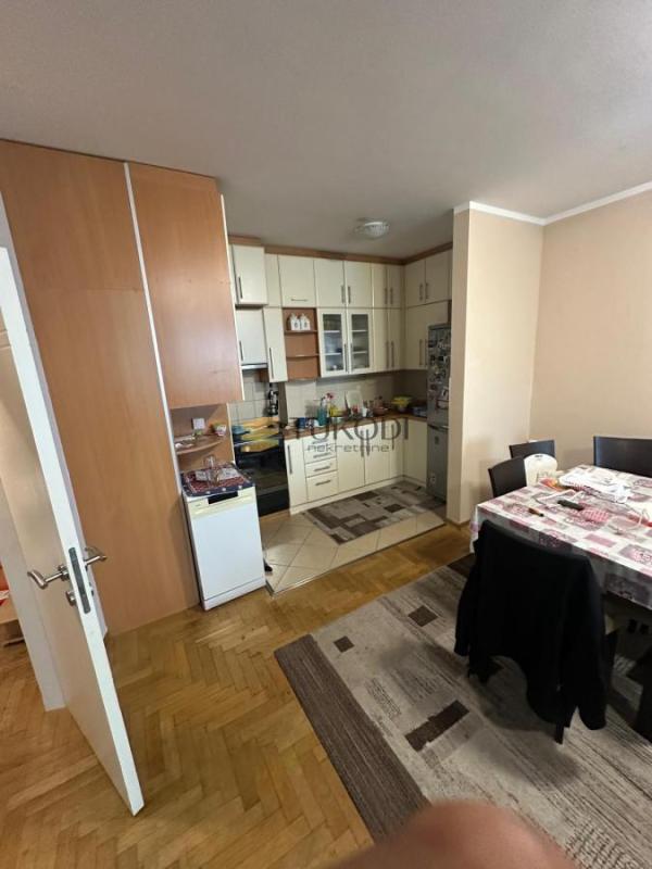 Slika 2 - Dvosoban stan za izdavanje, 60m2, 700€