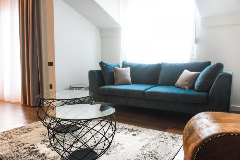Slika 1 - Trosoban stan za izdavanje, 88m2, 1.300€
