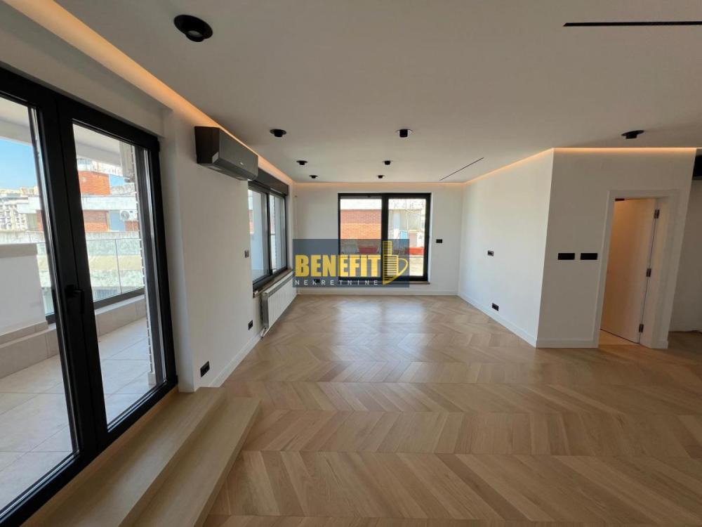 Slika 1 - Trosoban stan na prodaju, 92m2, 439.000€