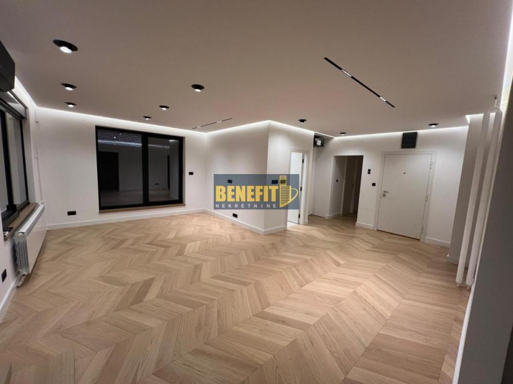 Slika 3 - Trosoban stan na prodaju, 92m2, 439.000€