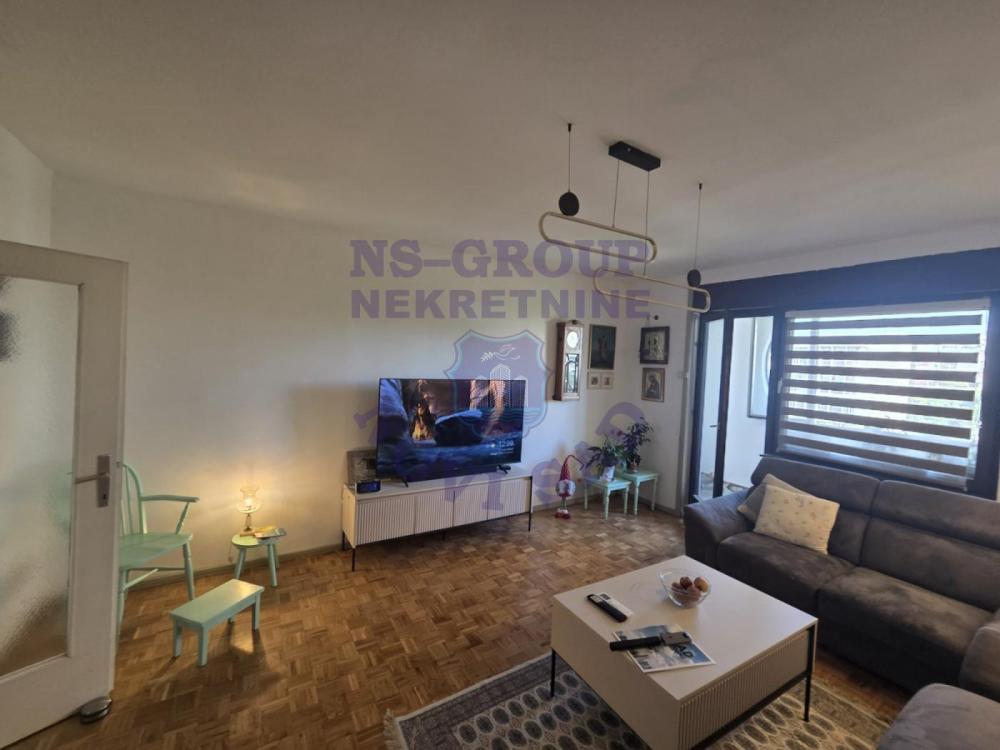 Slika 1 - Četvorosoban stan na prodaju, 99m2, 280.000€