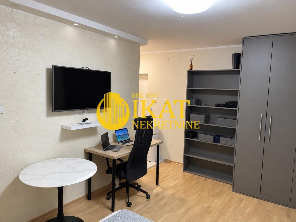 Slika 2 - Strahinjića Bana, Jednosoban stan za izdavanje, 26m2, 650€