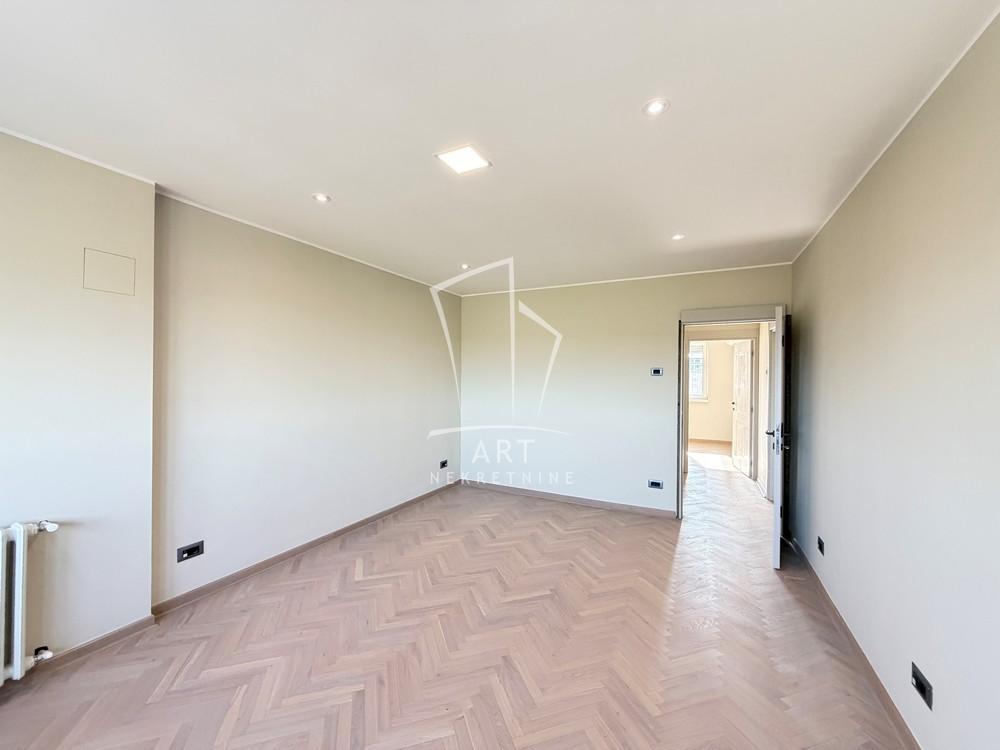 Slika 4 - Bulevar Mihajla Pupina, Trosoban stan za izdavanje, 86m2, 800€