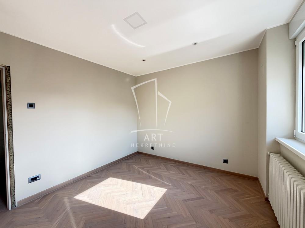 Slika 5 - Bulevar Mihajla Pupina, Trosoban stan za izdavanje, 86m2, 800€