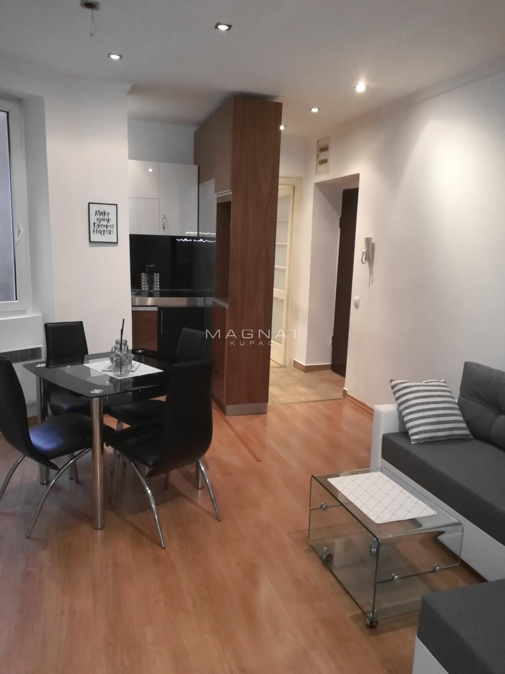 Slika 1 - Zahumska, Dvosoban stan na prodaju, 50m2, 194.000€