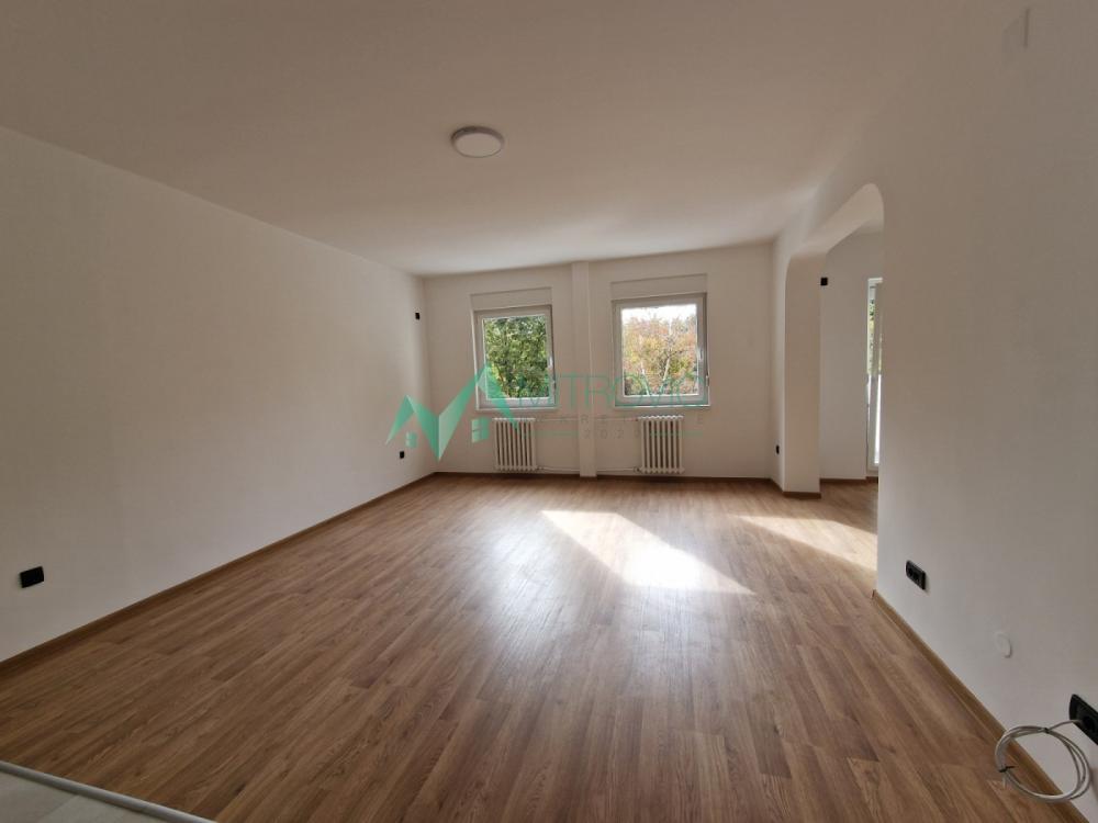 Slika 1 - Četvorosoban stan na prodaju, 95m2, 273.980€