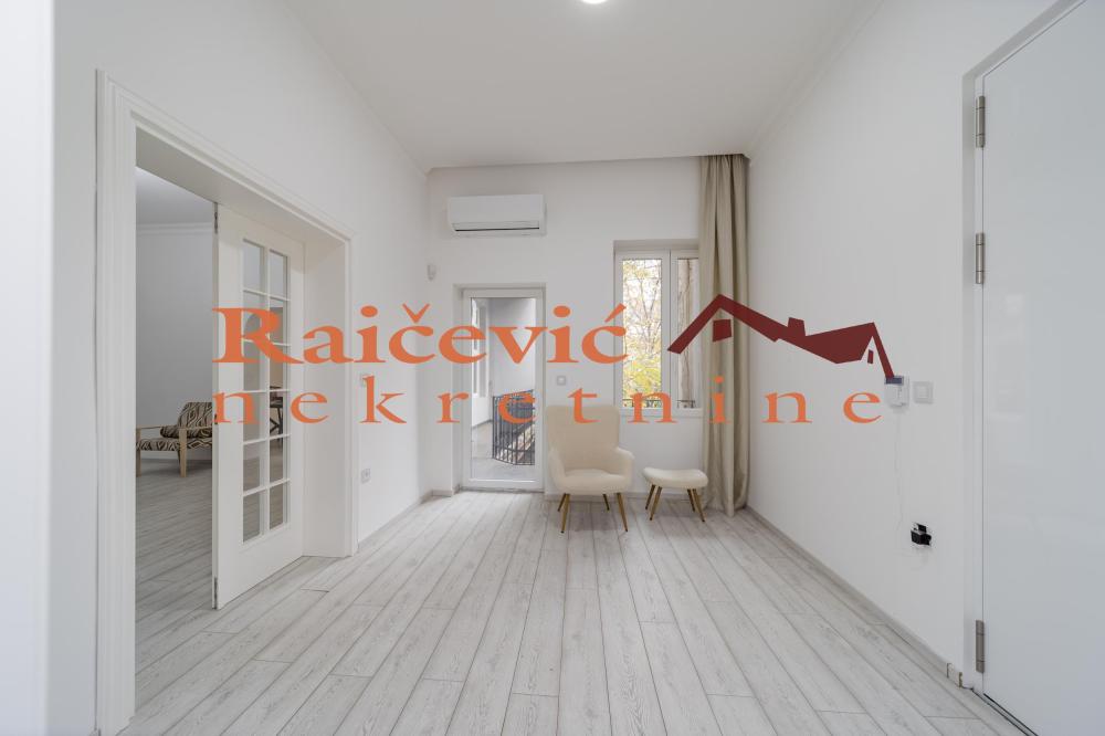 Slika 11 - Karadjordjeva, Četvorosoban stan na prodaju, 134m2, 490.000€