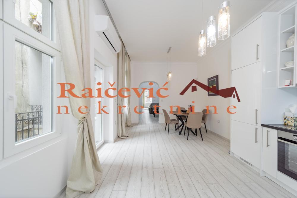 Glavna slika -Karadjordjeva, Četvorosoban stan na prodaju, 134m2, 490.000€