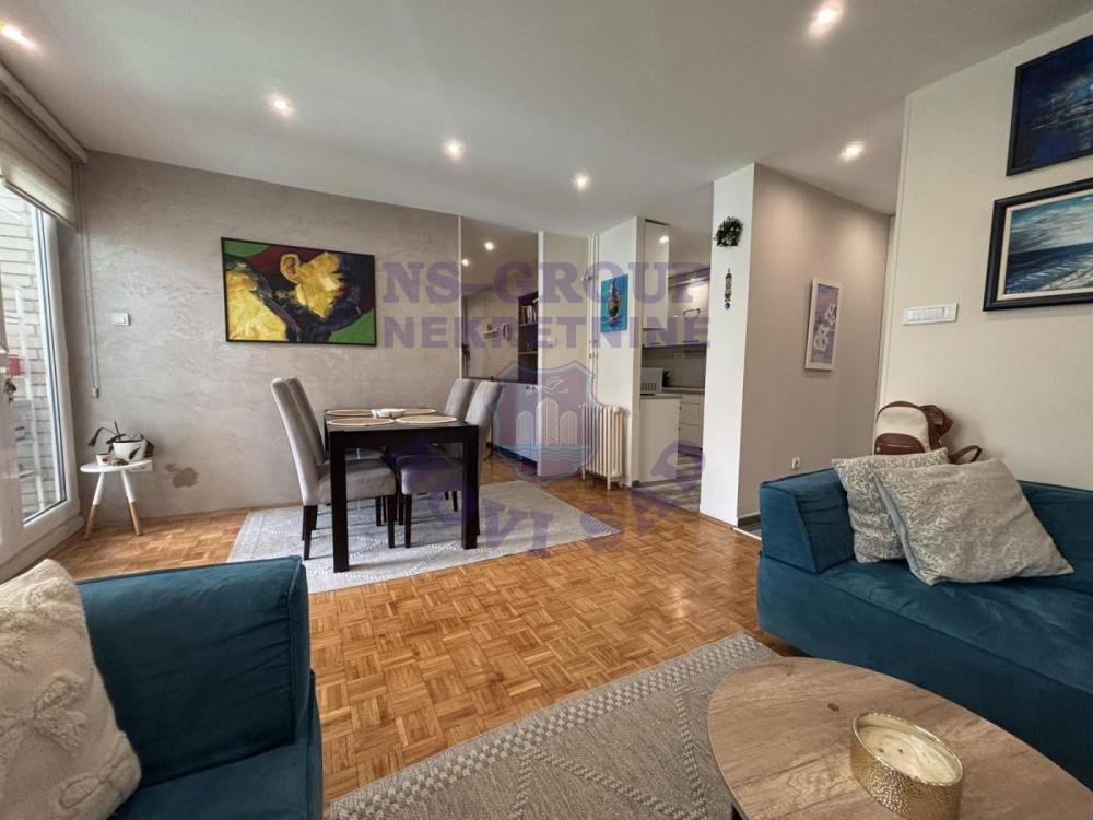 Slika 1 - Četvorosoban stan na prodaju, 80m2, 221.450€