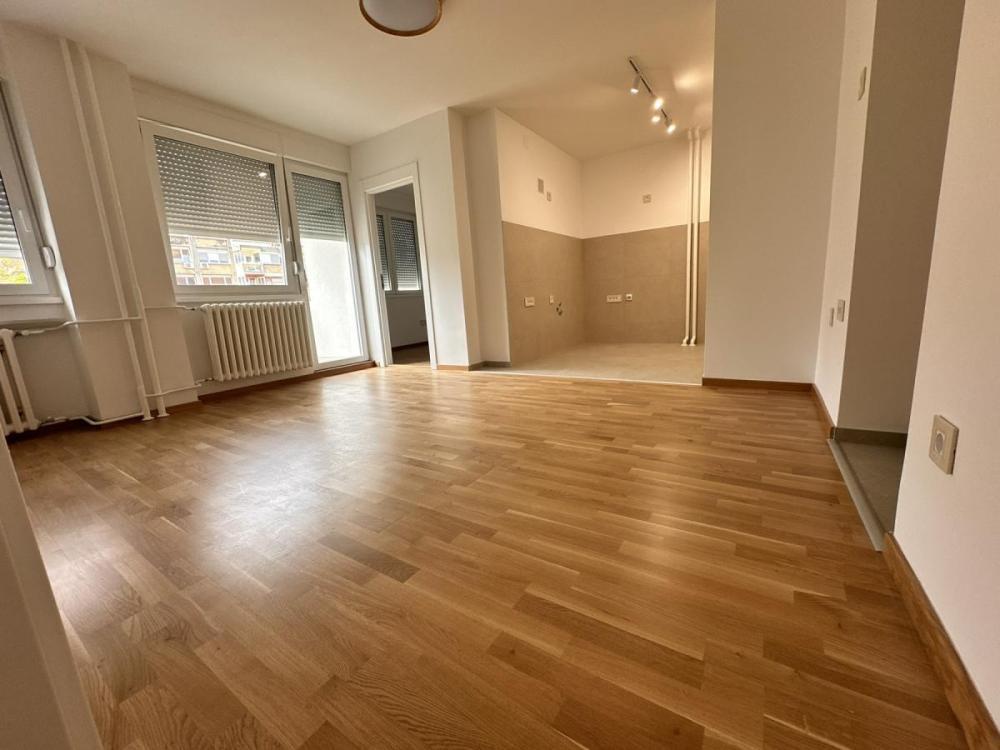 Glavna slika -Dvoiposoban stan na prodaju, 49m2, 169.050€