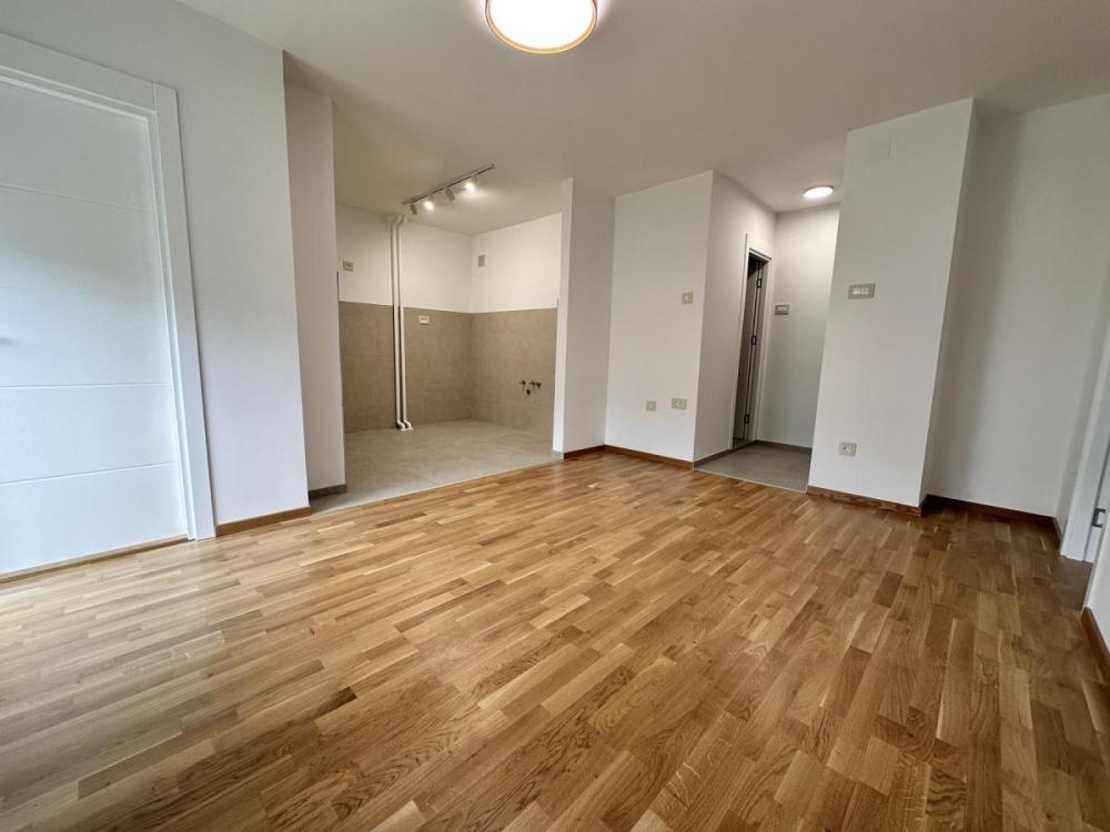 Slika 2 - Dvoiposoban stan na prodaju, 49m2, 169.050€