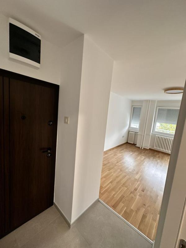 Slika 8 - Dvoiposoban stan na prodaju, 49m2, 169.050€