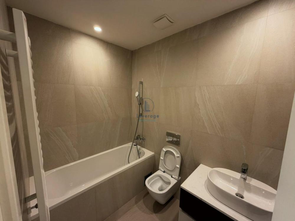 Slika 11 - Bulevar Vudroa Vilsona, Četvorosoban stan za izdavanje, 111m2, 2.500€