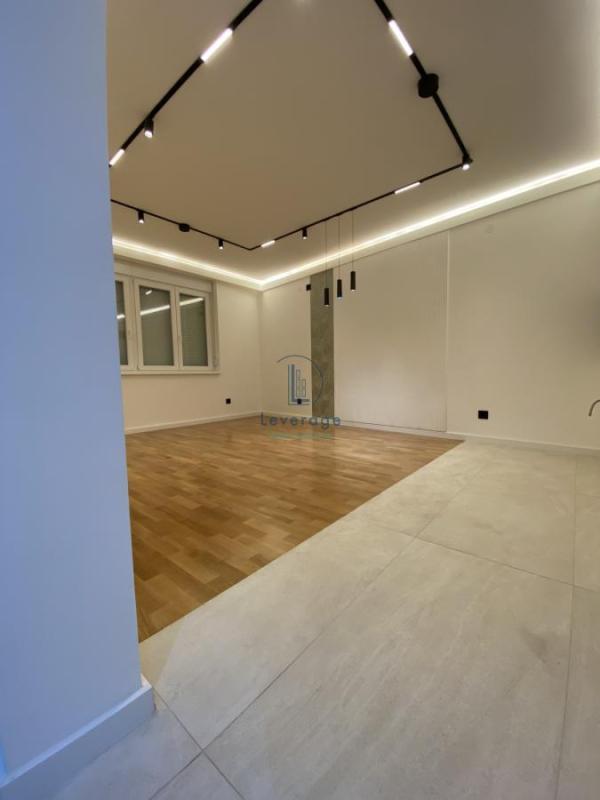 Slika 4 - Gundulićev venac, Dvoiposoban stan na prodaju, 59m2, 286.000€