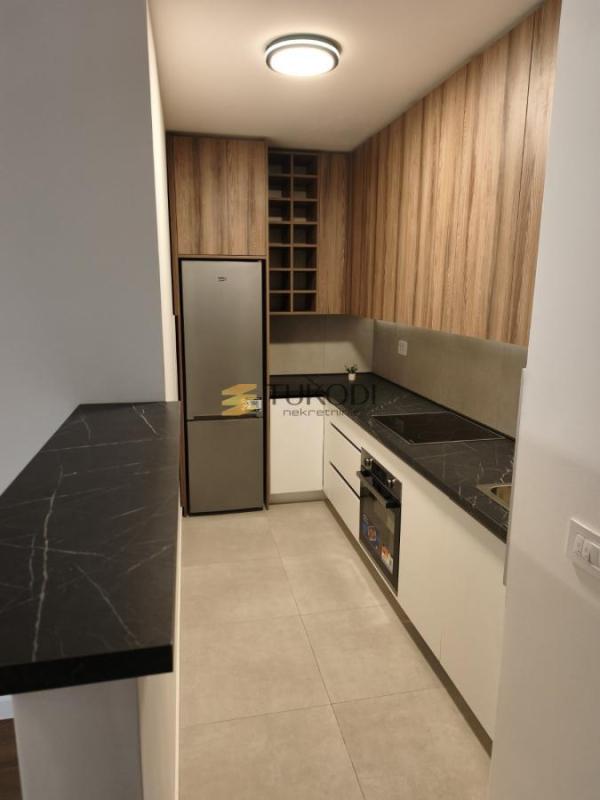 Slika 4 - Trosoban stan za izdavanje, 72m2, 950€