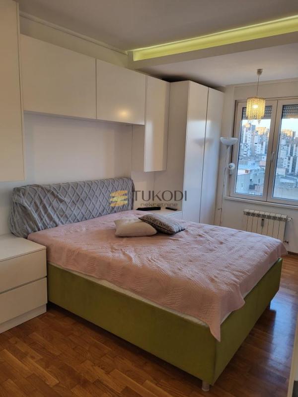 Slika 5 - Četvorosoban stan za izdavanje, 99m2, 1.600€