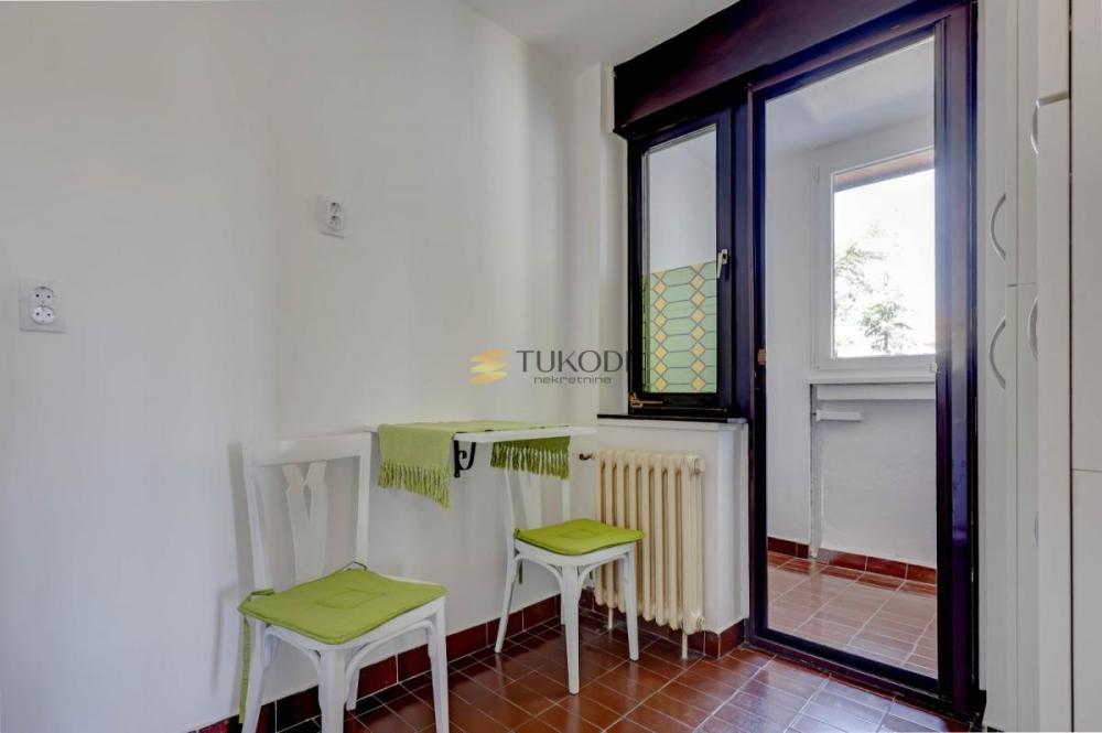 Slika 4 - Trosoban stan za izdavanje, 80m2, 1.200€