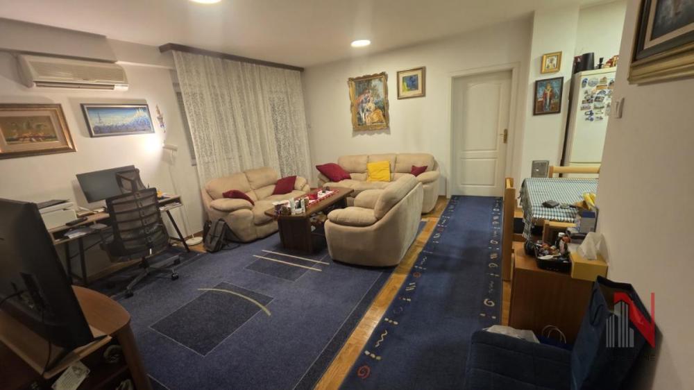 Glavna slika -JOVANA SUBOTICA, Dvoiposoban stan na prodaju, 73m2, 230.000€